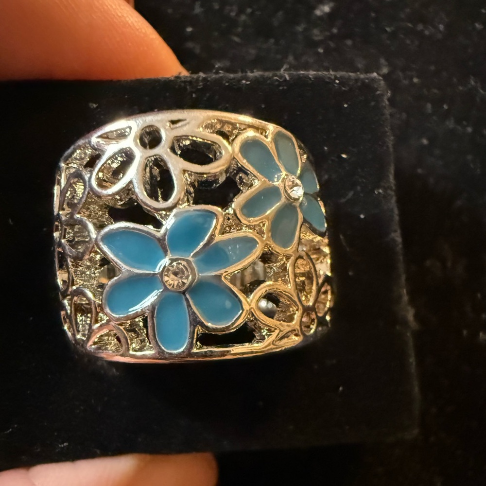 Paparazzi Silver Ring with Blue Floral Design